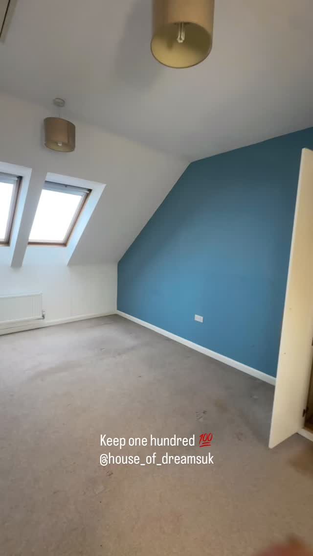 Instagram post from house_of_dreamsuk. This post is in position 3.